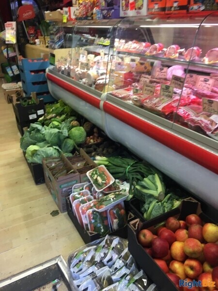 Grocery and off licence store Photo 1