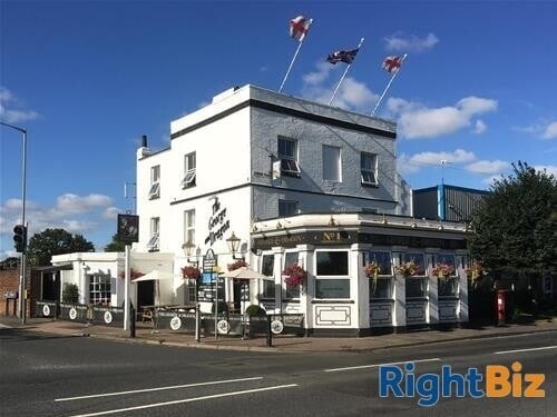 KENT - SIZEABLE PUB WITH LETS Photo 1