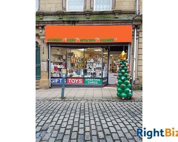 CARD / GIFT / BALLOON / PARTY SHOP & PROPERTY - WEST YORKSHIRE Photo 1
