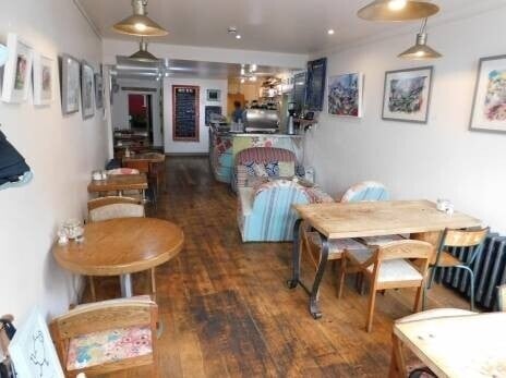 Established & Vibrant Cafe in Somerset Photo 1