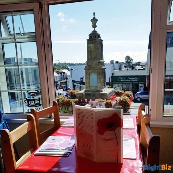 Popular Cafe and takeaway set in heart of the picturesque, tourist town of Chepstow. Photo 1