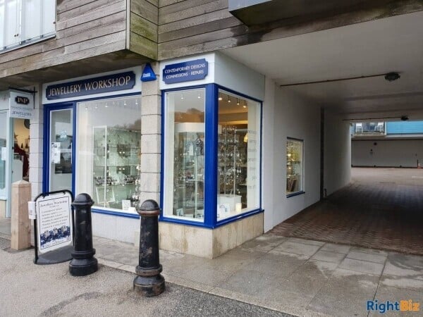 Well established Jewellers in picturesque Cornish coastal village Photo 1