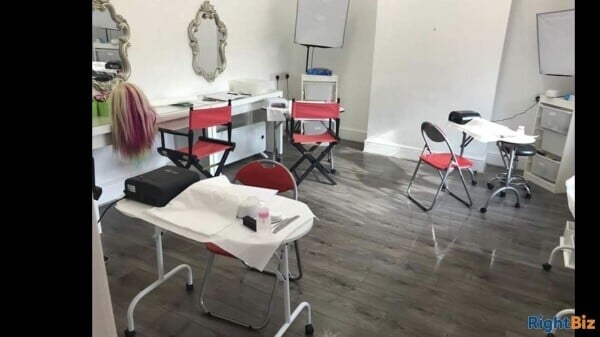 The make over lounge Hair and beauty training academy completed to a high standard inc fittings Photo 2