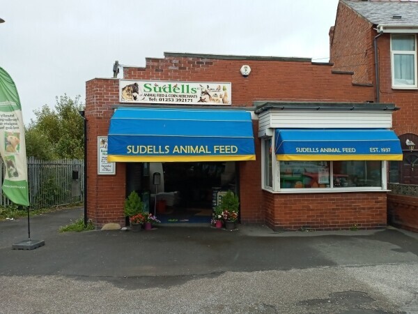 Freehold Leasehold Animal Feeds Pet Foods Supply Accessories Business Blackpool Lancashire For Sale Photo 1