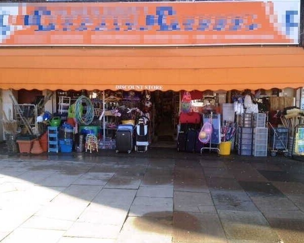 Hardware, Household Goods  /  Plumbing for Sale Photo 1