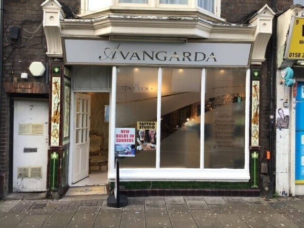 Established Tanning Salon In A High Footfall Area Photo 1