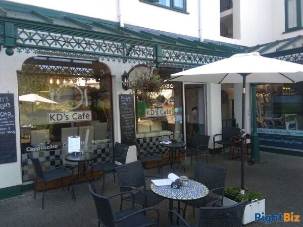Café Coffee Bar Sandwich Bar Takeaway Bistro Business Bowness On Windermere Cumbria For Sale Photo 1