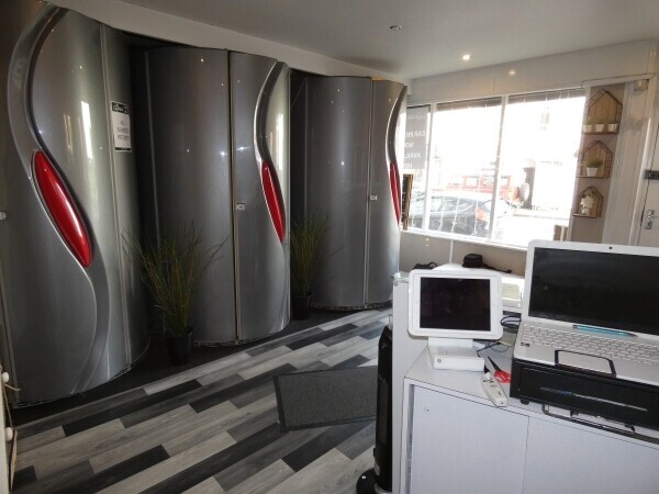 Tanning & Beauty Boutique For Sale Stockport Greater Manchester Photo 1