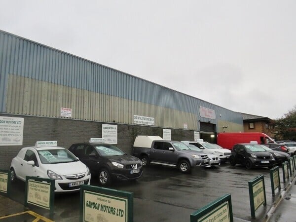 Long Established Car Sales Showroom and MOT Garage Photo 1