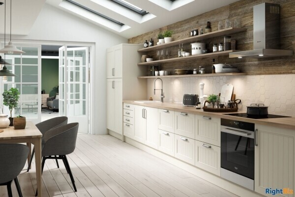 ESTABLISHED HOME IMPROVEMENTS SHOWROOM PROVIDING KITCHENS, BATHROOMS, BEDROOMS AND HOME OFFICES Photo 1