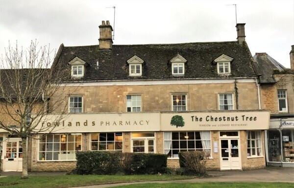LEASEHOLD PERIOD COTSWOLDS GUEST HOUSE, prime location, Bourton-on-the Water, Gloucestershire Photo 1