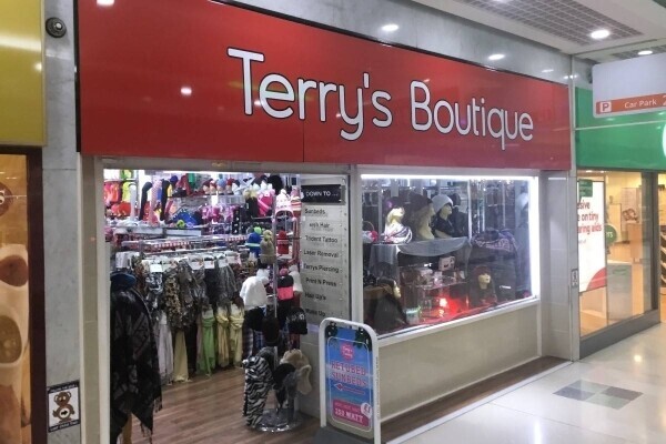 Hair Extensions & Ladies Fashion Retailer- Runcorn Photo 1