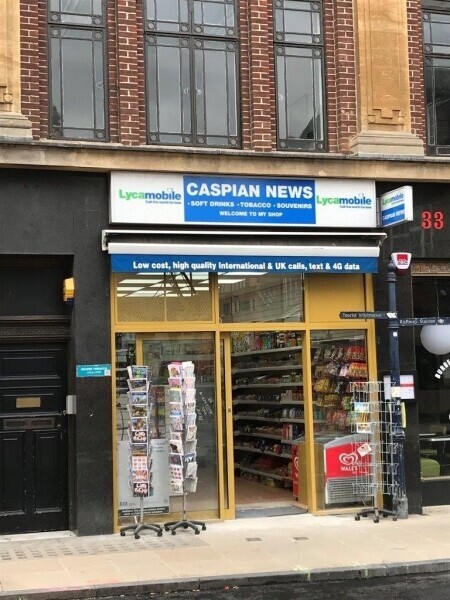 OXFORD CITY CENTRE NEWSAGENTS and TOURIST SOUVENIRS SHOP. Very busy prime location. Photo 1