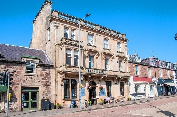 Restaurant/Coffee House with Accommodation, Callander (ref. 1309) Photo 1