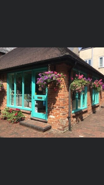 Beauty business for sale in the centre of the market town of Romsey, Hampshire Photo 1