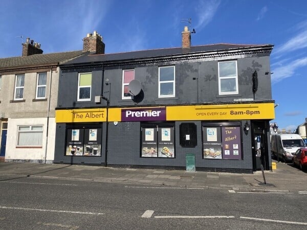 Convenience Store & Off Licence in North Shields with new High Spec Re-fit Photo 1