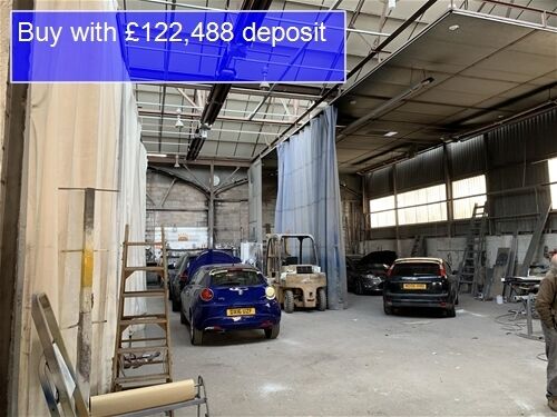FREEHOLD COMMERCIAL VEHICLE ACCIDENT REPAIRS CENTRE IN WOLVERHAMPTON FREEHOLD COMMERCIAL VEHICLE ACCIDENT REPAIRS CENTRE IN WOLVERHAMPTON
