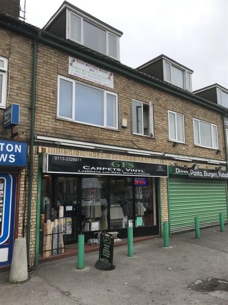 CARPETS & FLOORING SALES & FITTING CENTRE IN LEEDS SUBURB CARPETS & FLOORING SALES & FITTING CENTRE IN LEEDS SUBURB