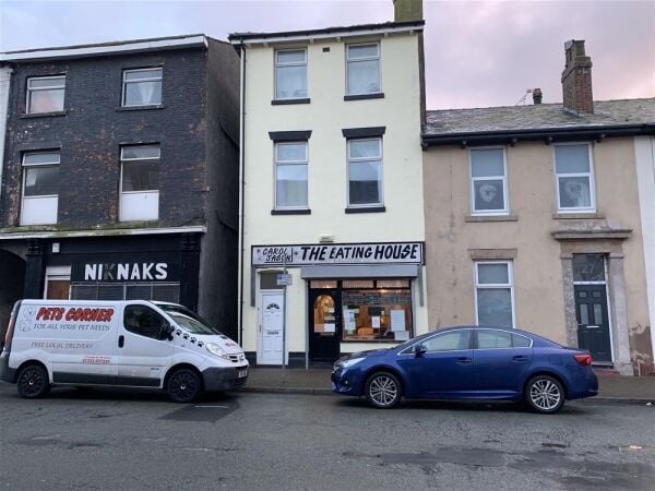 POPULAR TRADITIONAL CAFE & TAKEAWAY IN FLEETWOOD POPULAR TRADITIONAL CAFE & TAKEAWAY IN FLEETWOOD