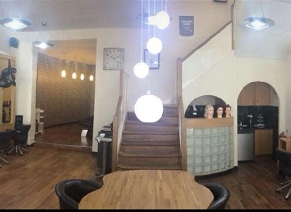 STYLISH HAIR & BEAUTY SALON IN CHESTERFIELD TOWN CENTRE