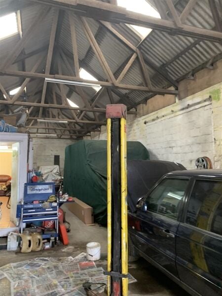 LONG ESTABLISHED GARAGE & REPAIRS CENTRE NEAR ABERDEEN LONG ESTABLISHED GARAGE & REPAIRS CENTRE NEAR ABERDEEN