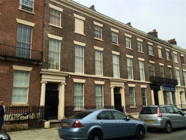 HIGH QUALITY FREEHOLD STUDENT LETTING APARTMENTS IN LIVERPOOL & CHESTER HIGH QUALITY FREEHOLD STUDENT LETTING APARTMENTS IN LIVERPOOL & CHESTER