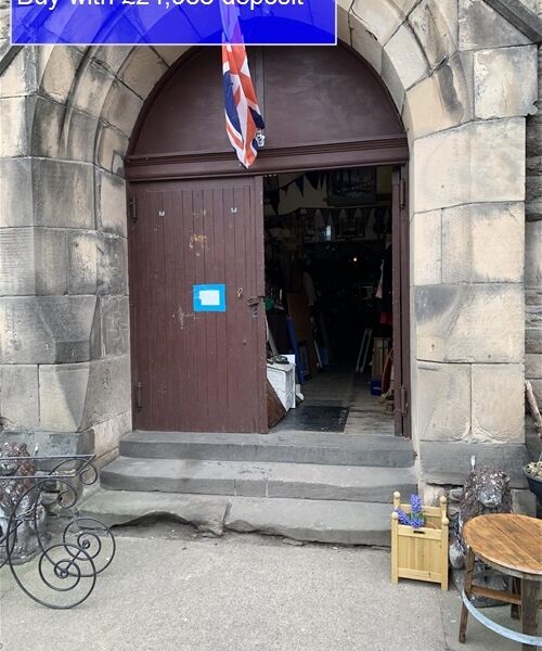 THREE ANTIQUES & VINTAGE GOODS CENTRES IN ABERLOUR/MORAYSHIRE THREE ANTIQUES & VINTAGE GOODS CENTRES IN ABERLOUR/MORAYSHIRE