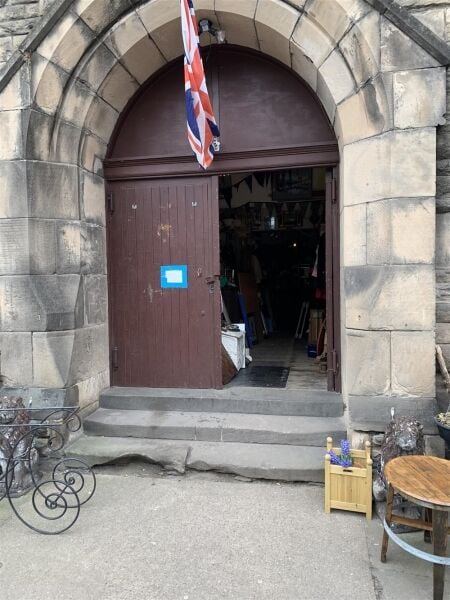 THREE ANTIQUES & VINTAGE GOODS CENTRES IN ABERLOUR/MORAYSHIRE THREE ANTIQUES & VINTAGE GOODS CENTRES IN ABERLOUR/MORAYSHIRE