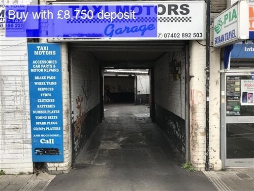 GARAGE REPAIRS WORKSHOP IN CARDIFF SUBURB