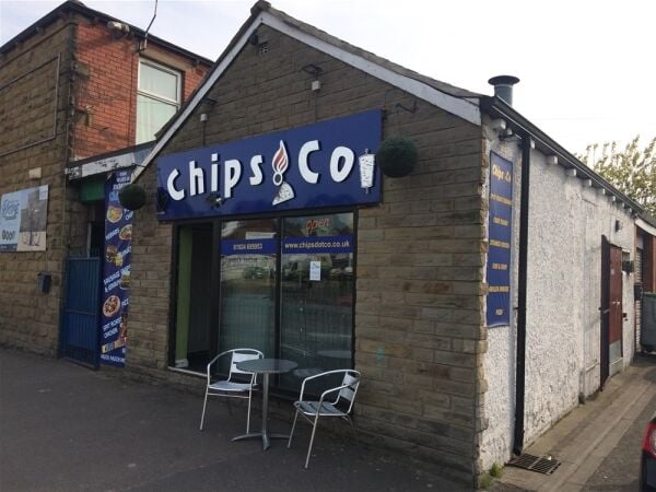 TRADITIONAL FISH BAR WITH PIZZA & KEBAB TAKEAWAY & DELIVERIES IN DEWSBURY TRADITIONAL FISH BAR WITH PIZZA & KEBAB TAKEAWAY & DELIVERIES IN DEWSBURY