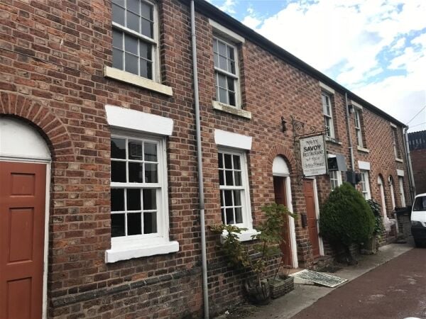 VERSATILE FREEHOLD LICENSED PREMISES AVAILABLE IN MOLD TOWN CENTRE VERSATILE FREEHOLD LICENSED PREMISES AVAILABLE IN MOLD TOWN CENTRE
