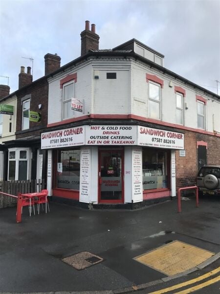 POPULAR SANDWICH BAR & COFFEE SHOP NEXT TO BRAMHALL LANE STADIUM POPULAR SANDWICH BAR & COFFEE SHOP NEXT TO BRAMHALL LANE STADIUM