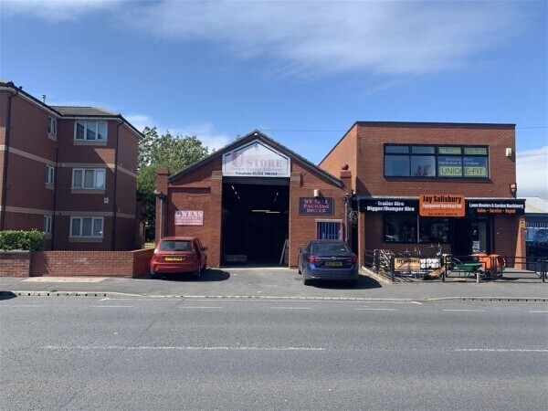 INDEPENDENT SELF STORAGE BUSINESS IN BLACKPOOL Photo 1