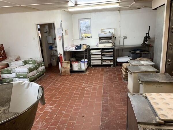 INDEPENDENT WHOLESALE CRAFT BAKERY IN HEREFORDSHIRE INDEPENDENT WHOLESALE CRAFT BAKERY IN HEREFORDSHIRE