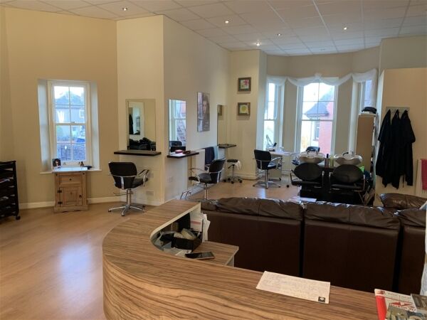 STYLISH HAIR & BEAUTY SALON IN PENMAENMAWR STYLISH HAIR & BEAUTY SALON IN PENMAENMAWR
