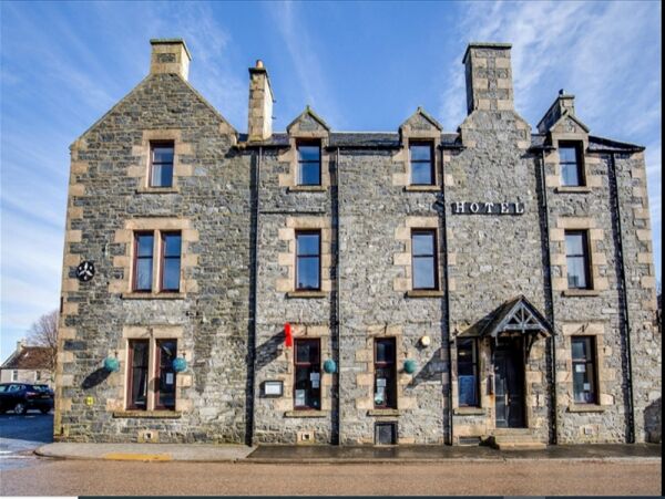 FREEHOLD VILLAGE HOTEL/PUBLIC HOUSE & RESTAURANT IN THE CAIRNGORMS FREEHOLD VILLAGE HOTEL/PUBLIC HOUSE & RESTAURANT IN THE CAIRNGORMS