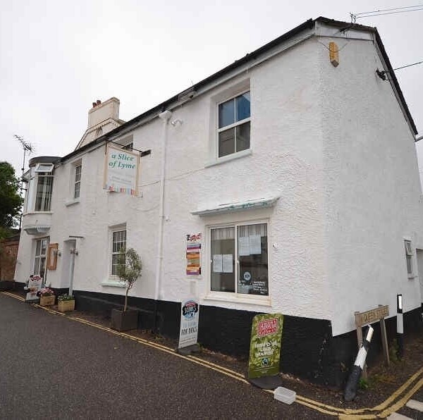 Cafe/Tearooms in Budleigh Salterton Photo 1