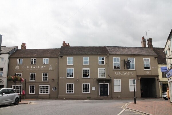 FALCON BAR & RESTAURANT, BRIDGNORTH Photo 1
