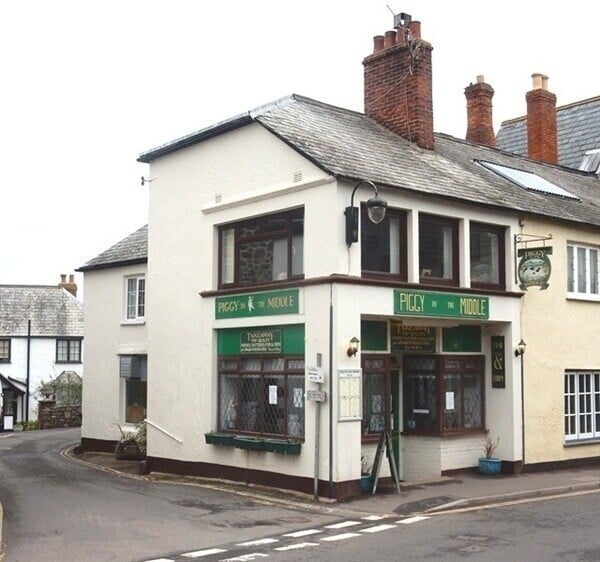 Prominent Cafe/Restaurant in Popular Tourist Visited Exmoor Town Photo 1