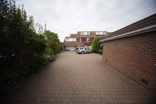 Former Cattery, 5 Bedroom House & Flat- Eastbourne Photo 1