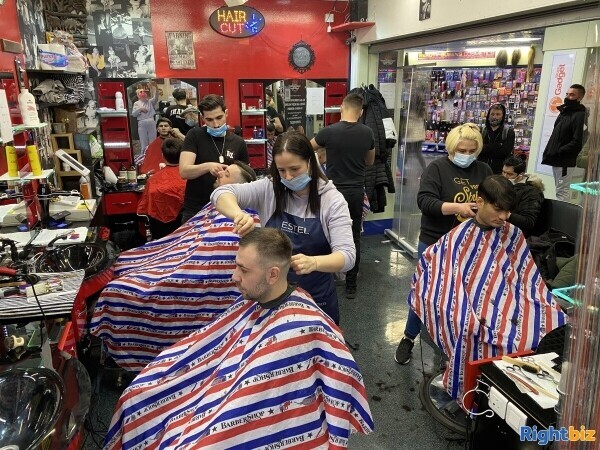 Turkish Barbershop in great location in Stratford center E15. Photo 1