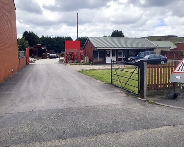 LONG ESTABLISHED FENCING BUSINESS - GREATER MANCHESTER Photo 1