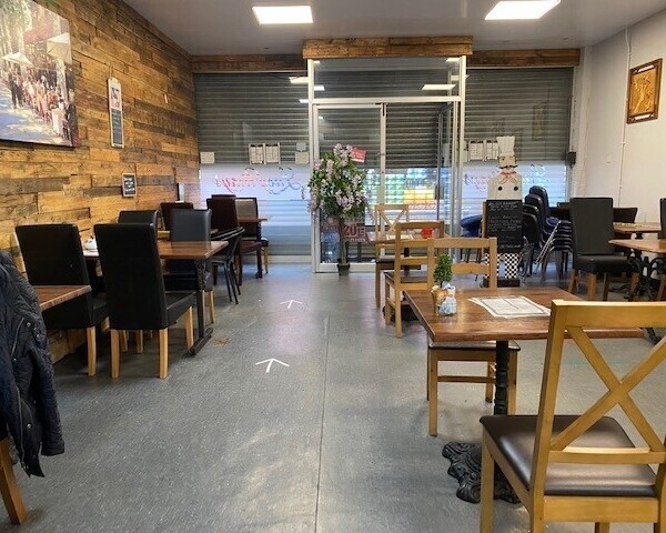ESTABLISHED, WELL EQUIPPED CAFE IN PRIME PRECINCT TRADING LOCATION. Photo 1
