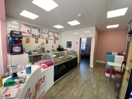 Stunning Fully Refurbished Ice Cream, Dessert and Takeaway Business in Dunblane Photo 1