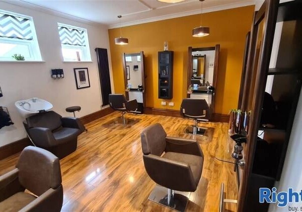 Hair Salons For Sale in Cleckheaton Photo 1