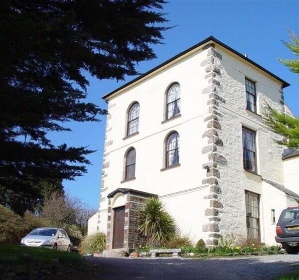 18 Acres, Kennels, Cattery and Pet Cremation service - Cornwall Photo 1