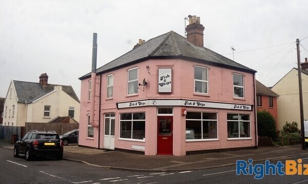 DETACHED FREEHOLD FISH & CHIP SHOP WITH SELF-CONTAINED 2 BEDROOM FLAT Photo 1