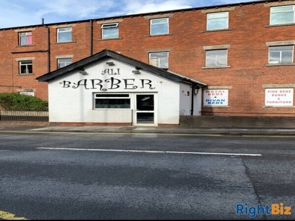 Well established barbers with an excellent reputation Photo 1