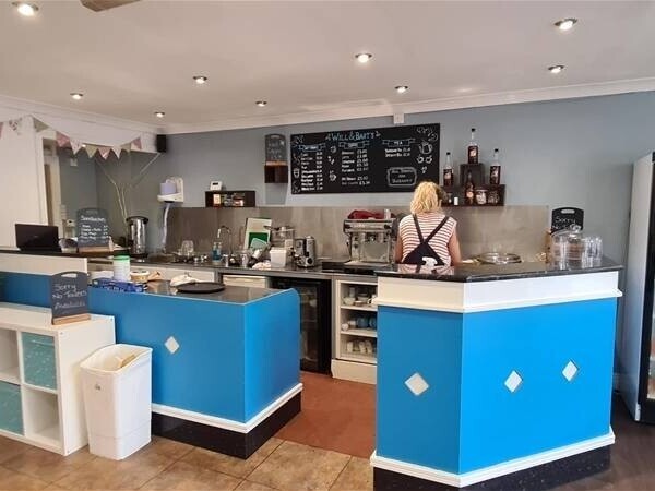 Popular Café in Highly Desirable Area Photo 2