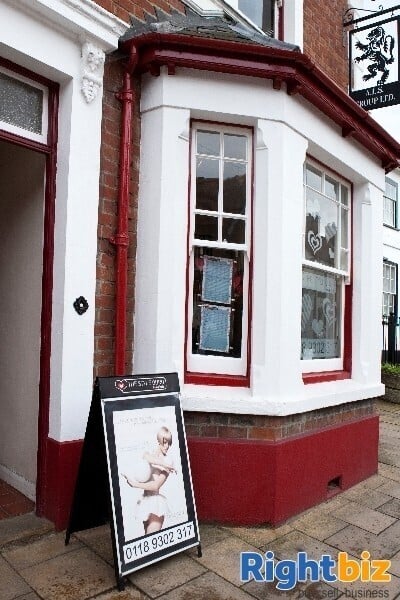 Well established stylish Unisex Hair Salon, with extensive loyal clientbase, For Sale Photo 2